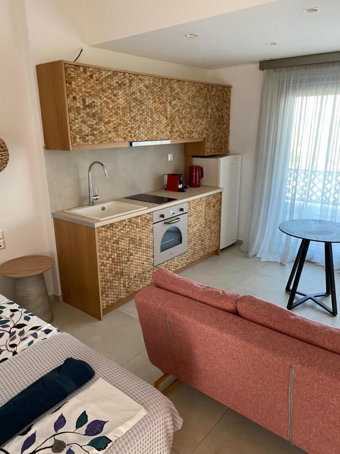 Anax Suite Pera Gyalos Exterior photo